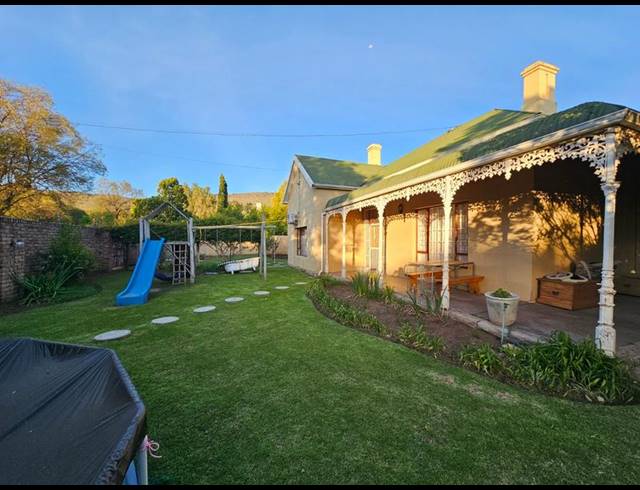 4 BEDROOM HOUSE FOR SALE IN TOP TOWN